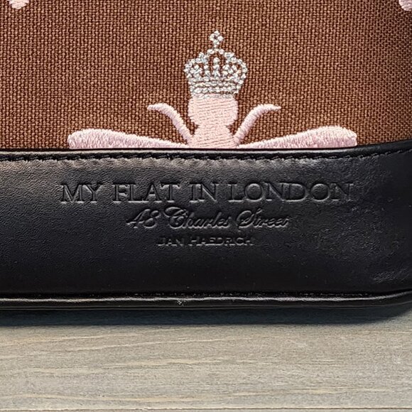 My Flat in London by Jan Haedrich Pink Brown Queen Bee Handbag Dust Bag NWOT - Picture 3 of 9